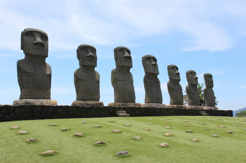 Moai statues of Nichinan