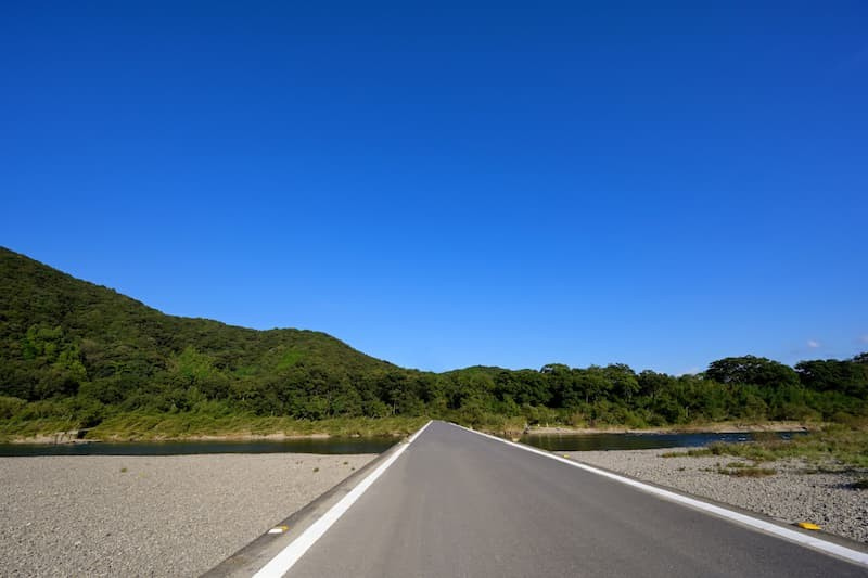トリニダ橋 File:Kawasaki Bridge.jpg - Wikimedia Commons