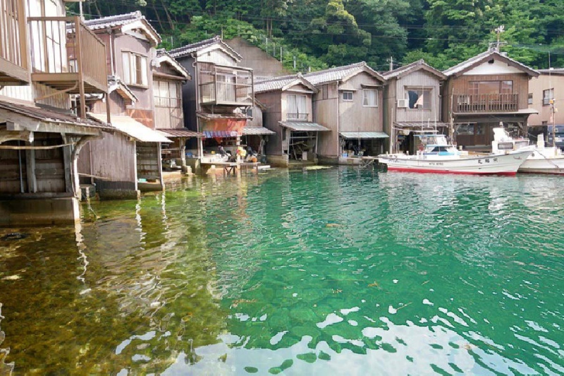 享受漂浮在海上的“伊根船屋”的6种方式【京都伊根町】｜绝景日本
