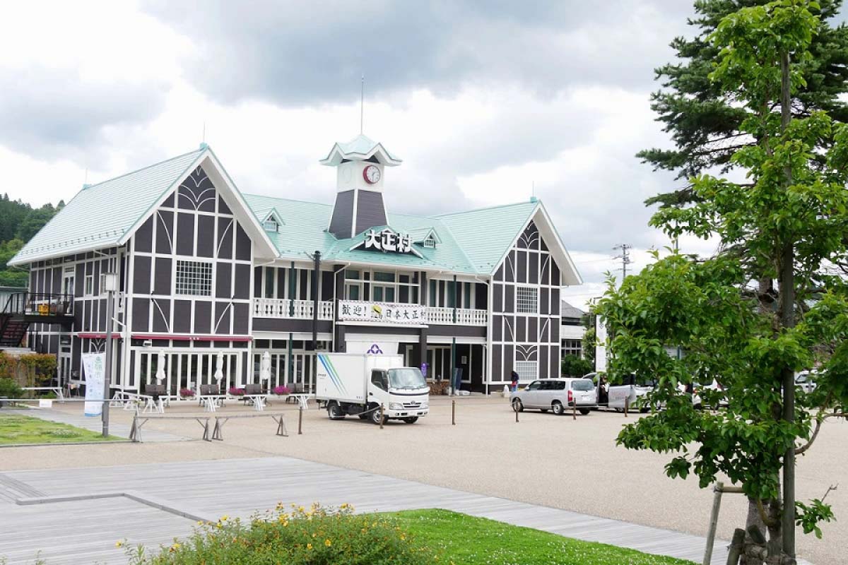 明知鉄道の寒天列車で行く岐阜県「日本大正村」の楽しみ方を解説