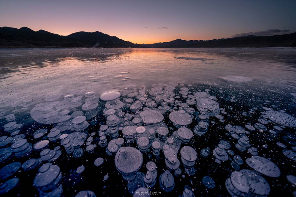 Ice bubbles that can be seen in Hokkaido in midwinter are now popular topic!