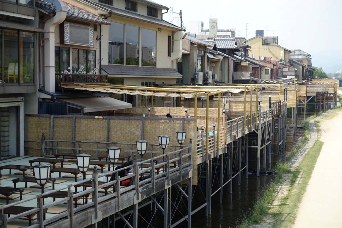 鴨川納涼床の絶景 Zekkei Japan