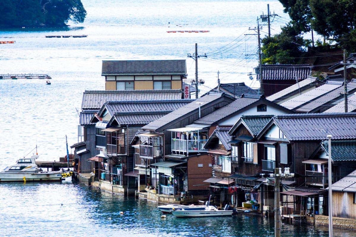 伊根灣舟屋群