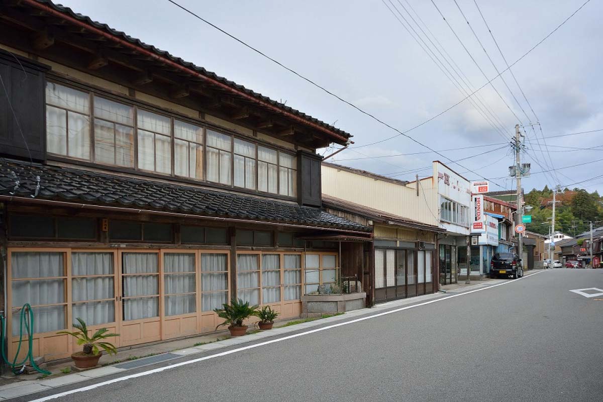 宿根木の絶景|ZEKKEI Japan