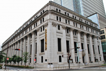 1st 三井本馆 日本桥 三井本馆,为了从关东大地震时摧毁的旧三井本馆